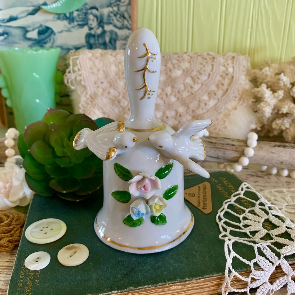 Vintage Bird Ceramic Bell🕊️